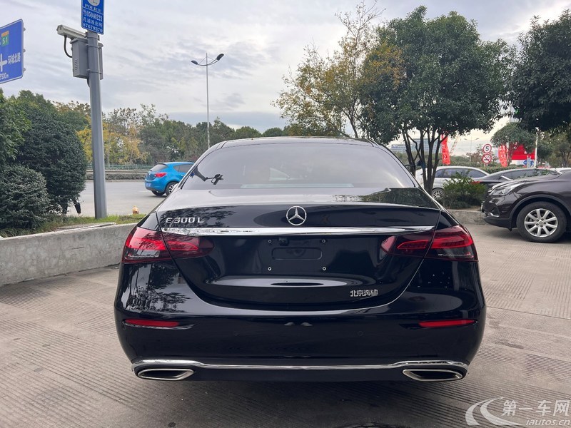 奔驰E级 E300L 2021款 2.0T 自动 汽油 豪华型 (国Ⅵ) 