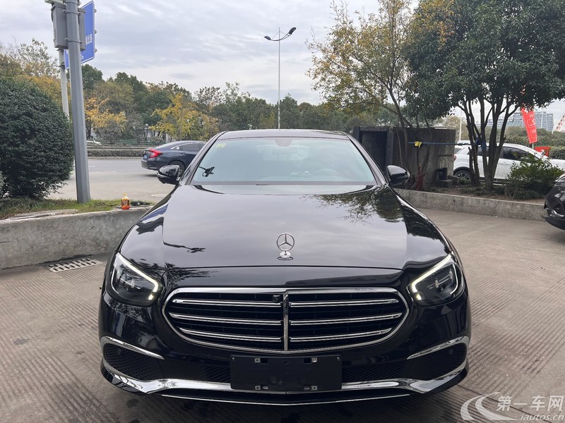 奔驰E级 E300L 2021款 2.0T 自动 汽油 豪华型 (国Ⅵ) 