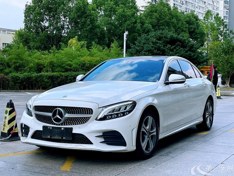 奔驰C级 C260 2019款 1.5T 自动 运动版 (国Ⅴ) 