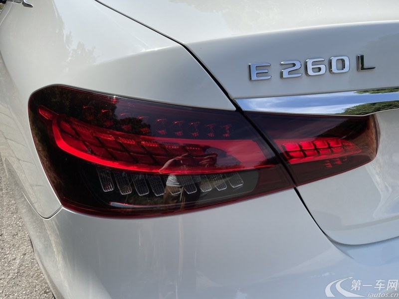 奔驰E级 E260L 2021款 1.5T 自动 汽油 运动型 (国Ⅵ) 