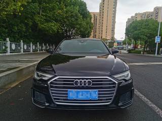 奥迪A6L 40TFSI 2.0T 自动 豪华动感型 