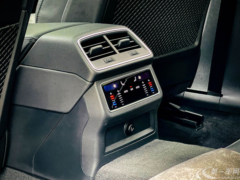 奥迪A6L 45TFSI 2020款 2.0T 自动 臻选致雅型 (国Ⅵ) 