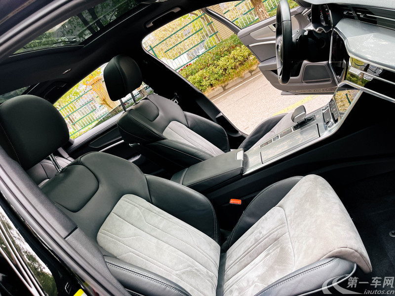 奥迪A6L 45TFSI 2020款 2.0T 自动 臻选致雅型 (国Ⅵ) 