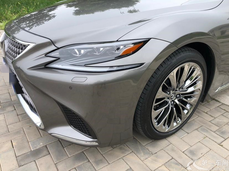 雷克萨斯LS 500h [进口] 2018款 3.5L 自动 豪华版 