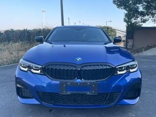 宝马3系 325Li 2.0T 自动 M运动曜夜版 