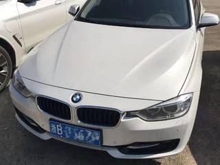 宝马3系 328i 2.0T 自动 运动设计套装 