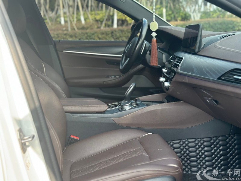 寶馬5系 530Li 2021款 2.0T 自動 汽油 改款xDrive豪華套裝 (國Ⅵ) 
