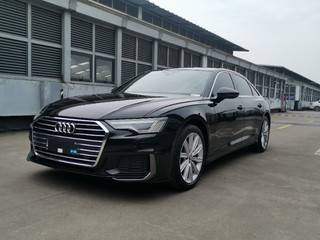 奥迪A6L 45TFSI 2.0T 自动 臻选动感型 