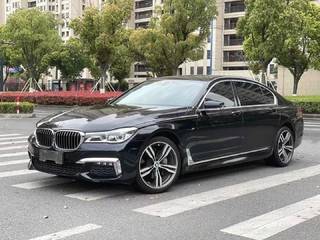 宝马7系 740Li 3.0T 自动 尊享型M运动套装 