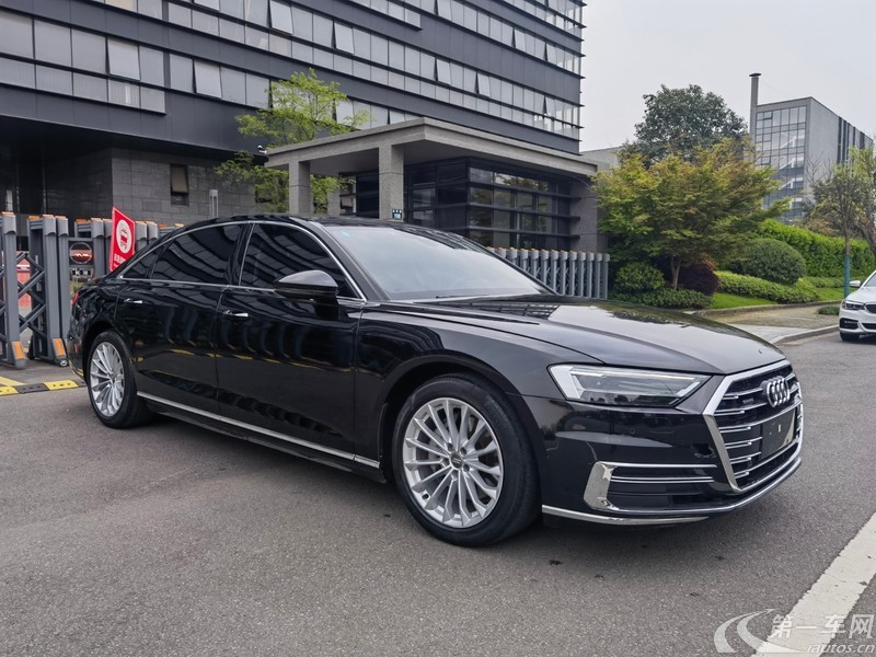 奥迪A8L 50 [进口] 2019款 3.0T 自动 汽油 PLus豪华型改款 