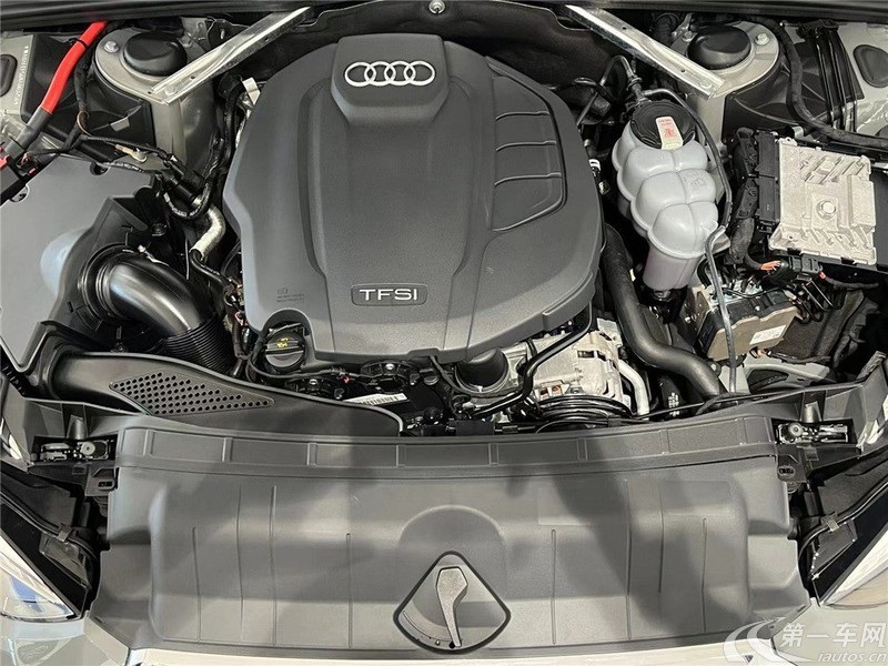 奥迪A5掀背 45TFSI [进口] 2021款 2.0T 自动 汽油 臻选动感型 