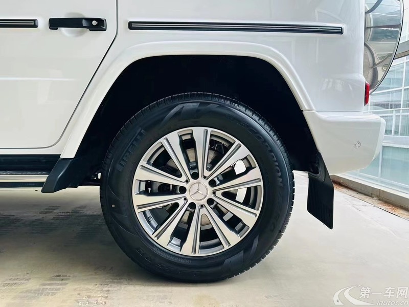 奔驰G级 G350 [进口] 2023款 2.0T 自动 汽油 