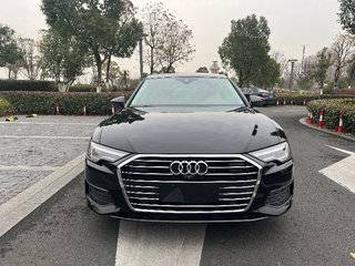 奥迪A6L 45TFSI 2.0T 自动 臻选动感型 