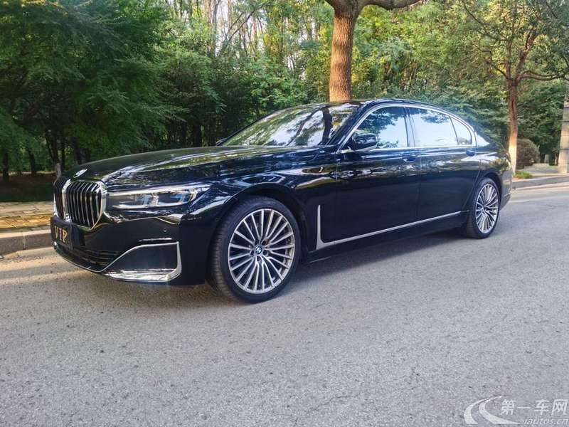 宝马7系 740Li [进口] 2019款 3.0T 自动 汽油 尊享型豪华套装 