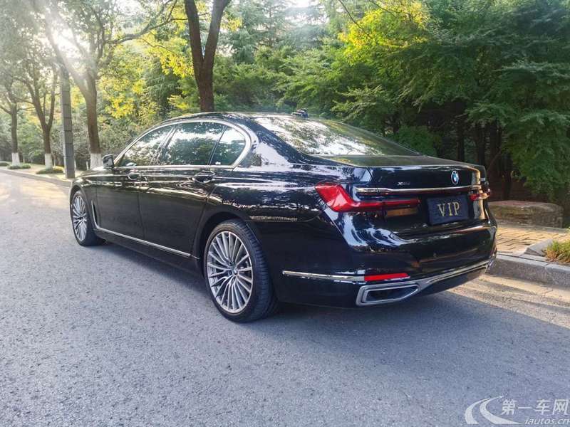 宝马7系 740Li [进口] 2019款 3.0T 自动 汽油 尊享型豪华套装 