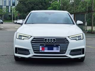 奥迪A4L 40TFSI 2.0T 自动 30周年时尚型 