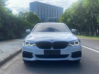 宝马5系 530Li 2.0T 自动 尊享型豪华套装 