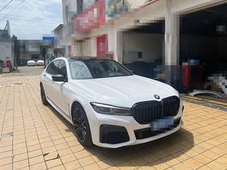 宝马7系 730Li 2.0T 自动 M运动套装 