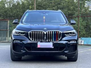 宝马X5 30i 2.0T 自动 M运动套装 