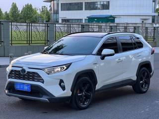 丰田RAV4 荣放 2.5L 自动 旗舰版 