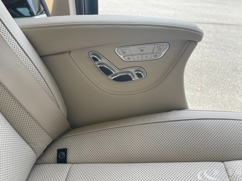 奔驰V级 [进口] 2019款 2.0T 自动 后驱 标准型墨规版平行进口 (欧Ⅴ) 