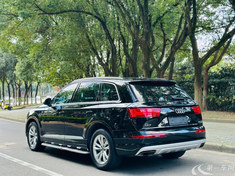 奥迪Q7 45 [进口] 2018款 3.0T 自动 技术型 