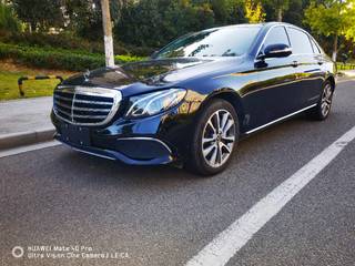 奔驰E级 E300L 2.0T 自动 运动时尚型 