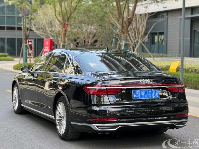 奥迪A8L 50 [进口] 2021款 3.0T 自动 汽油 豪华型 