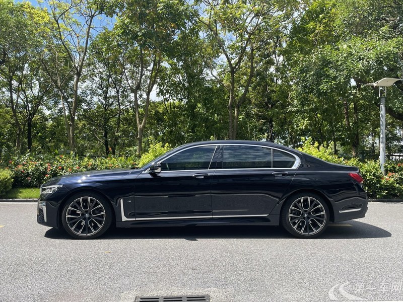 宝马7系 740Li [进口] 2019款 3.0T 自动 汽油 领先型M运动套装 