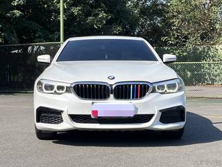 宝马5系 525Li 2.0T 自动 M运动套装 