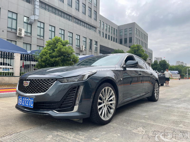 凯迪拉克CT5 2021款 2.0T 自动 28T尊贵型 (国Ⅵ) 