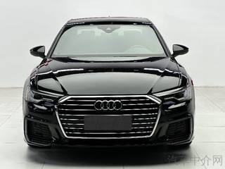 奥迪A6L 40TFSI 2.0T 自动 豪华动感型 