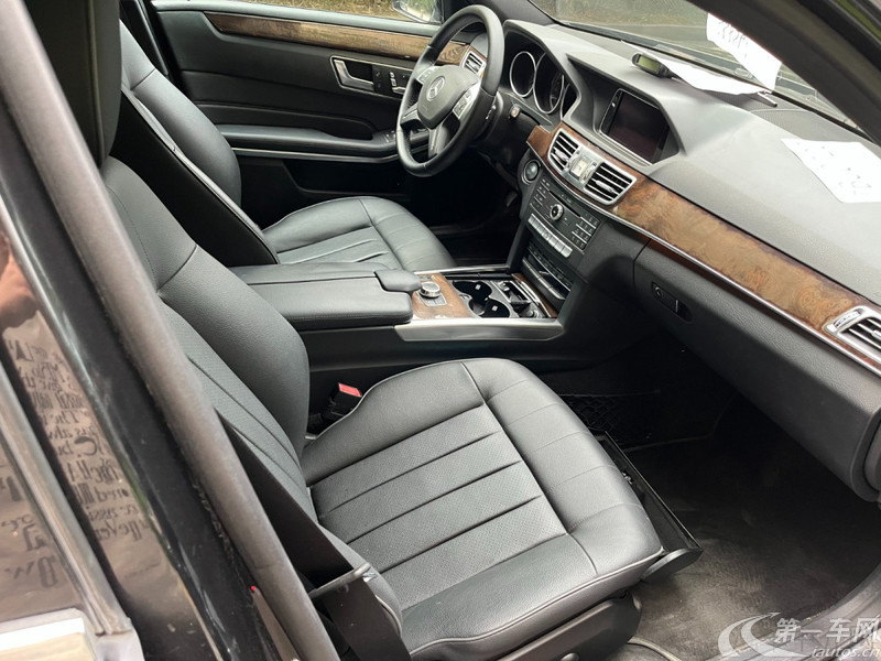 奔驰E级 E260L 2015款 2.0T 自动 汽油 豪华型 (国Ⅴ) 
