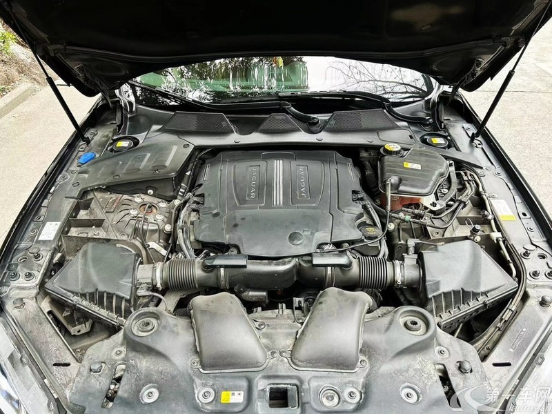 捷豹XJ L [进口] 2018款 3.0T 自动 汽油 尊享商务版 