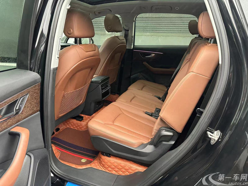 奥迪Q7 55 [进口] 2022款 3.0T 自动 运动型quattro-S-line 