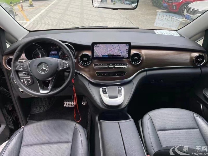 【泉州二手奔驰V级】奔驰V级 2021款 2.0T 自动 V260L长轴距豪华版