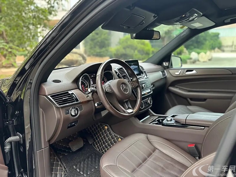 奔驰GLE级 GLE320 [进口] 2019款 3.0T 自动 动感型臻藏版 