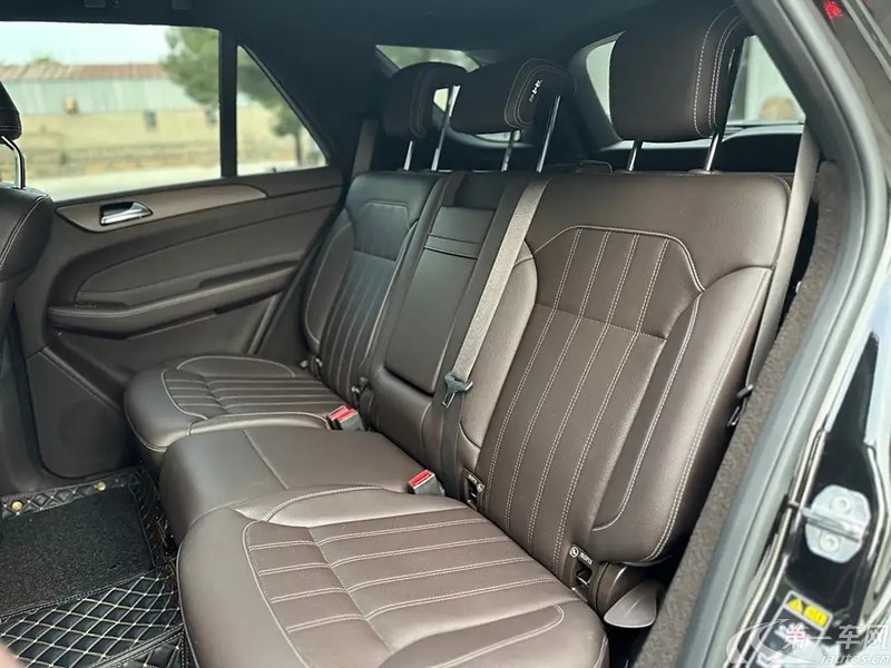 奔驰GLE级 GLE320 [进口] 2019款 3.0T 自动 动感型臻藏版 
