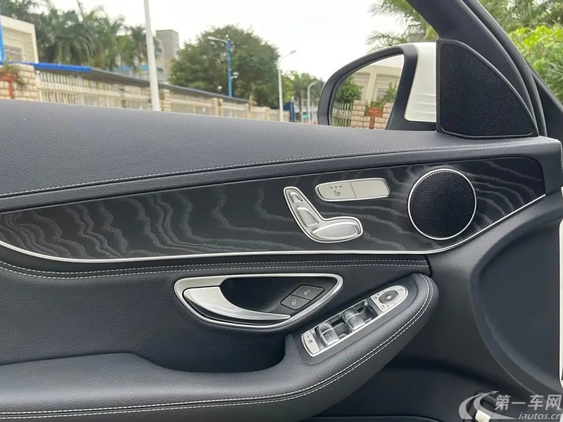奔驰C级 C260L 2019款 1.5T 自动 改款 (国Ⅵ) 
