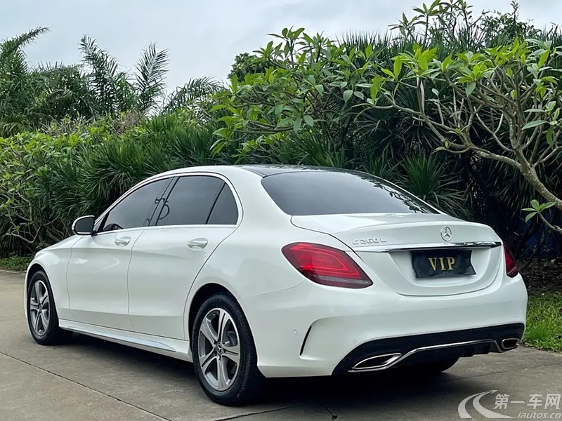 奔驰C级 C260L 2019款 1.5T 自动 改款 (国Ⅵ) 