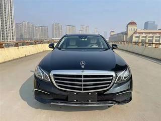 奔驰E级 E300L 2.0T 自动 豪华型 