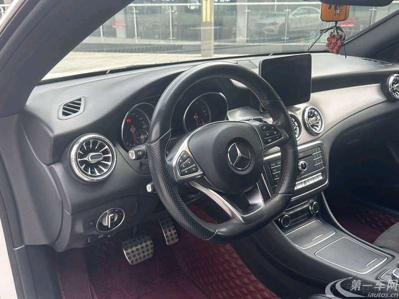 奔驰C级 C260L 2019款 1.5T 自动 (国Ⅵ) 