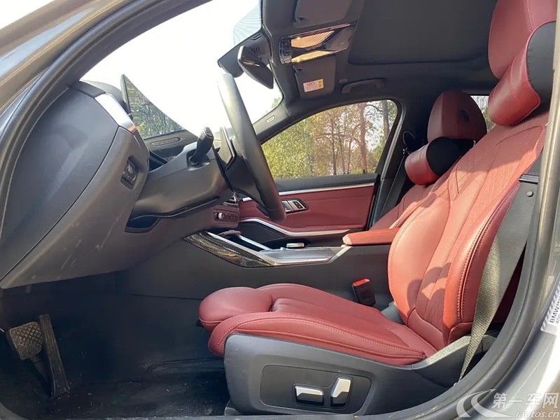 宝马3系 330Li 2023款 2.0T 自动 汽油 M运动曜夜套装 (国Ⅵ) 