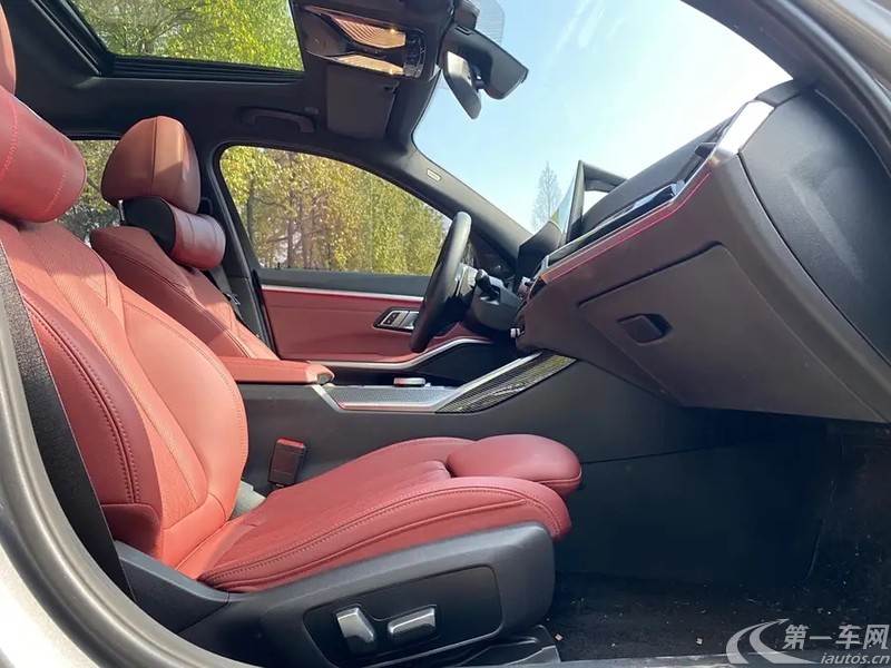 宝马3系 330Li 2023款 2.0T 自动 汽油 M运动曜夜套装 (国Ⅵ) 