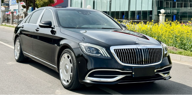奔驰S级 S350L [进口] 2020款 3.0T 自动 汽油 商务型臻藏版价格0万 