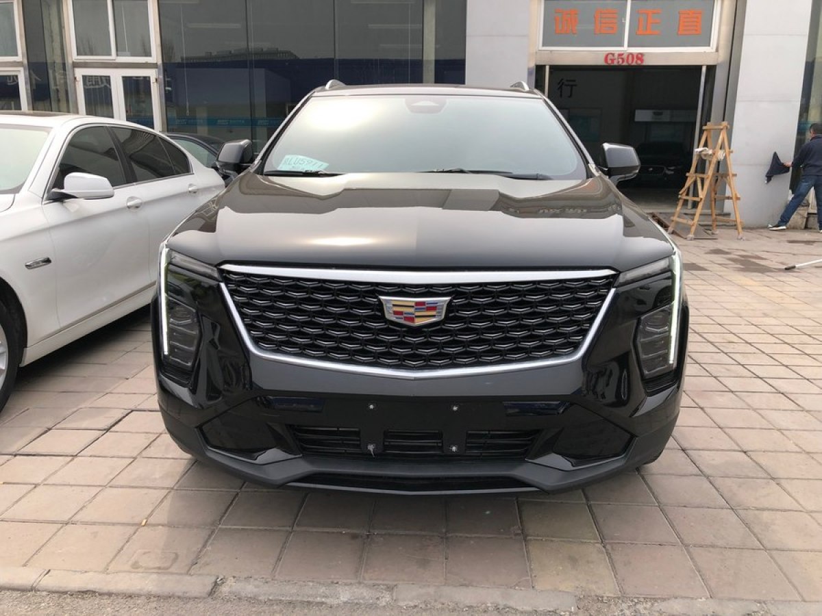 凯迪拉克XT4 2024款 2.0T 自动 28T尊贵型 价格0万 