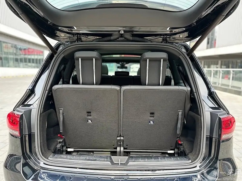 奔驰GLB GLB200 2020款 1.3T 自动 改款时尚型 (国Ⅵ) 