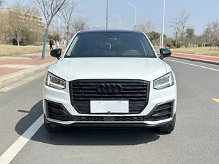 奥迪Q2L 35TFSI 1.4T 自动 时尚致雅型 