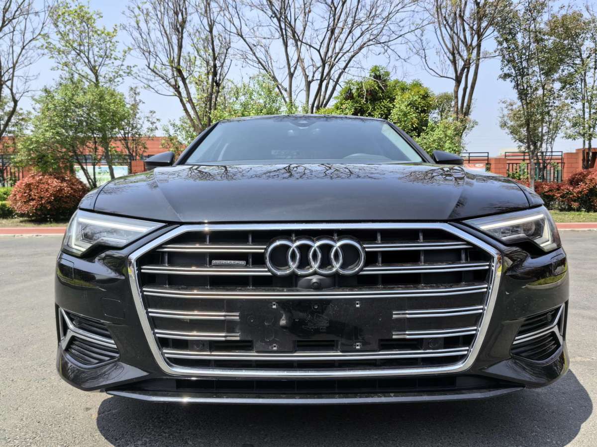 奥迪A6L 45TFSI 2023款 2.0T 自动 臻选致雅型 价格0万 
