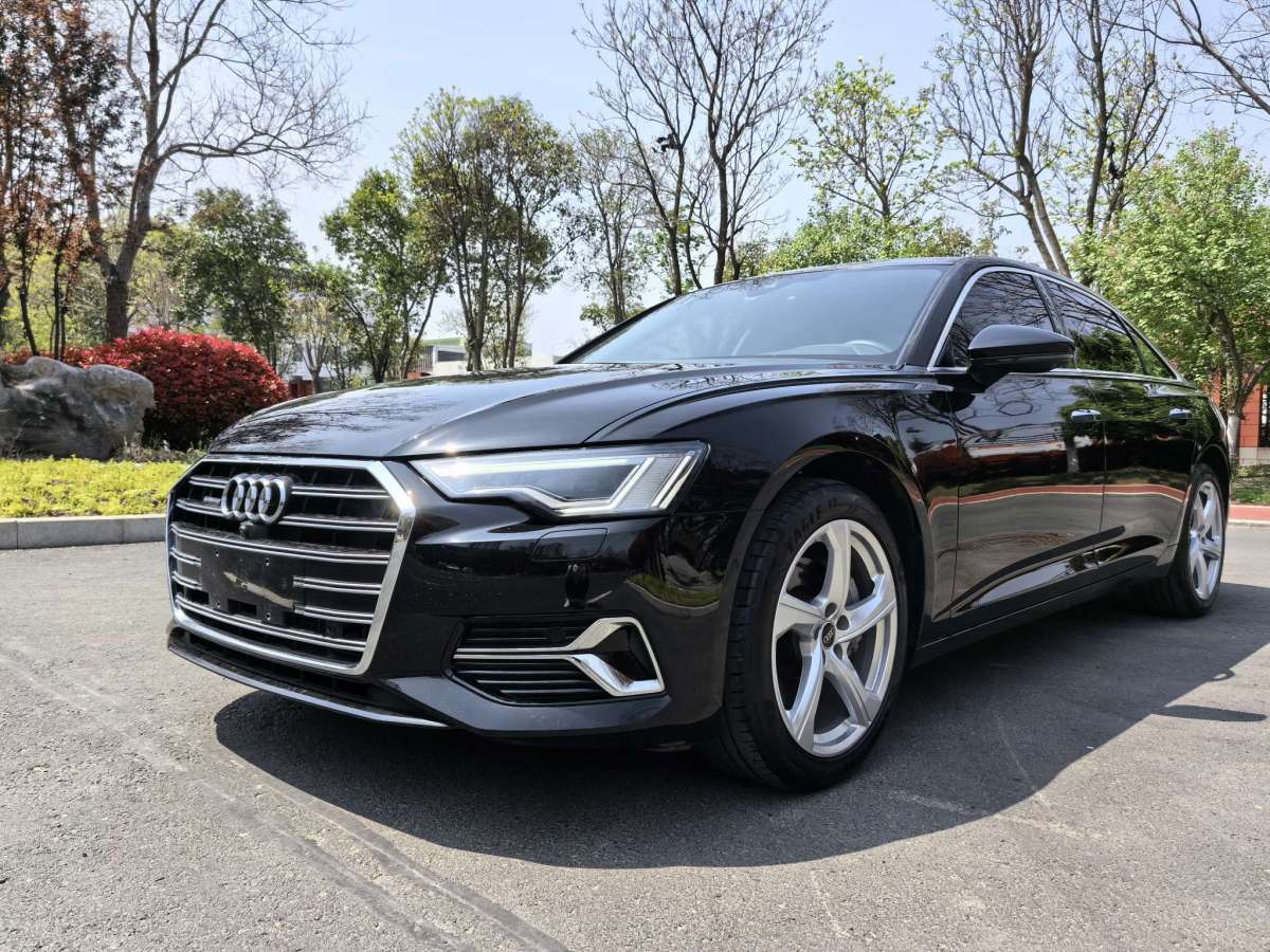 奥迪A6L 45TFSI 2023款 2.0T 自动 臻选致雅型 价格0万